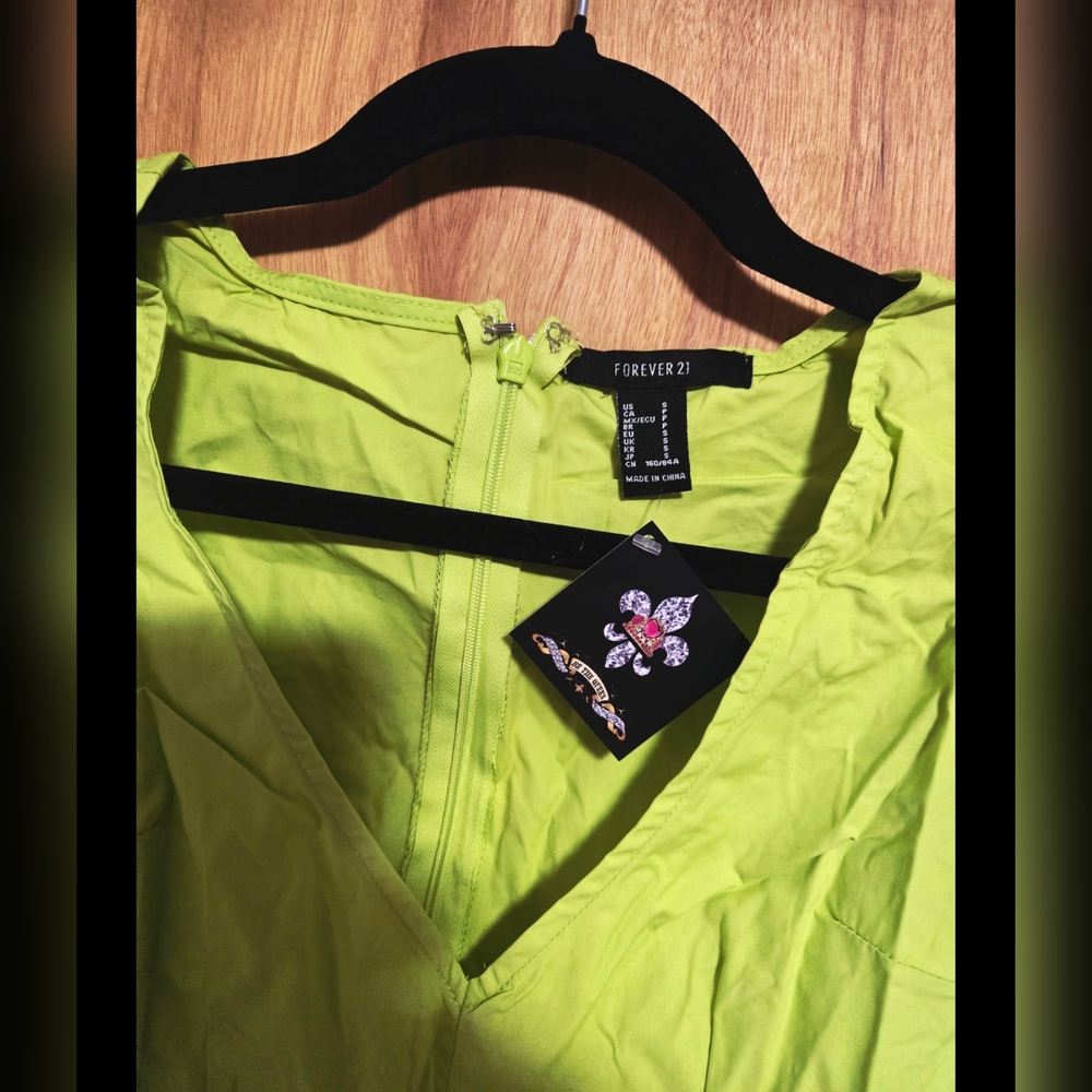 FOREVER 21 GREEN FASHION WOMEN DRESS - Picture 3 of 4